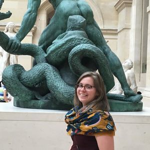 Meet your Posher, Claire